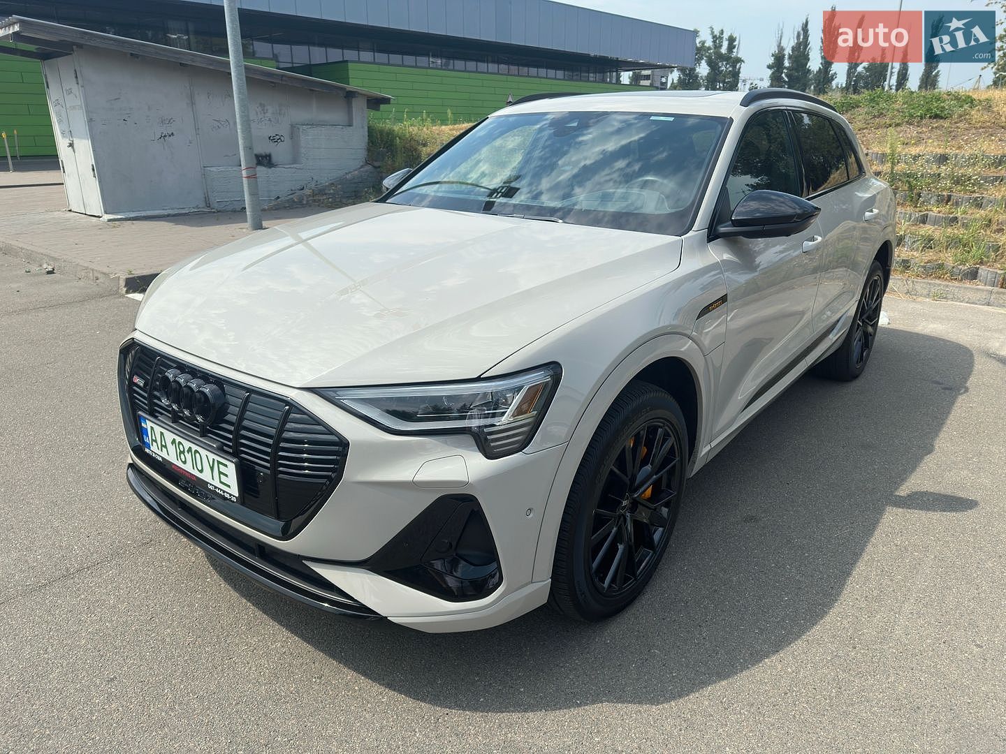 Audi e-tron 2021 VIN WA1VABGE8NB009289 фото оголошення 13 з 73
