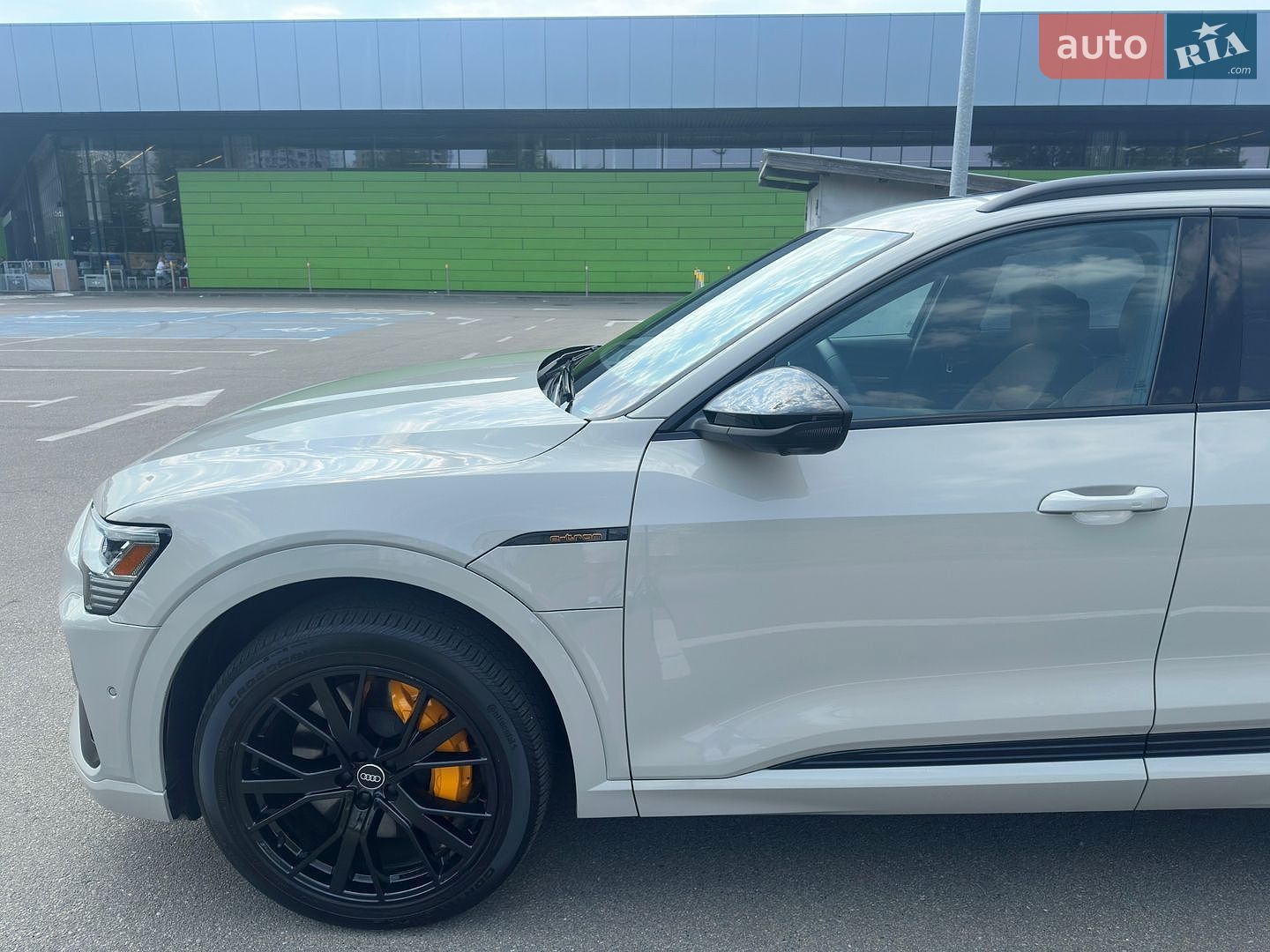 Audi e-tron 2021 VIN WA1VABGE8NB009289 фото оголошення 14 з 73