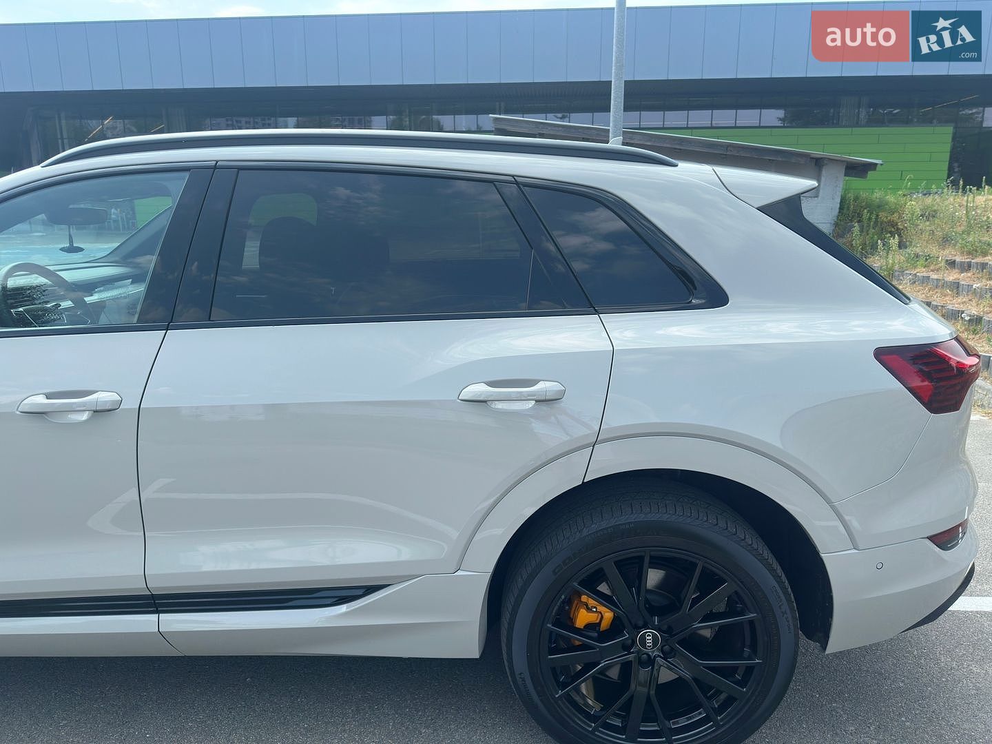 Audi e-tron 2021 VIN WA1VABGE8NB009289 фото оголошення 17 з 73