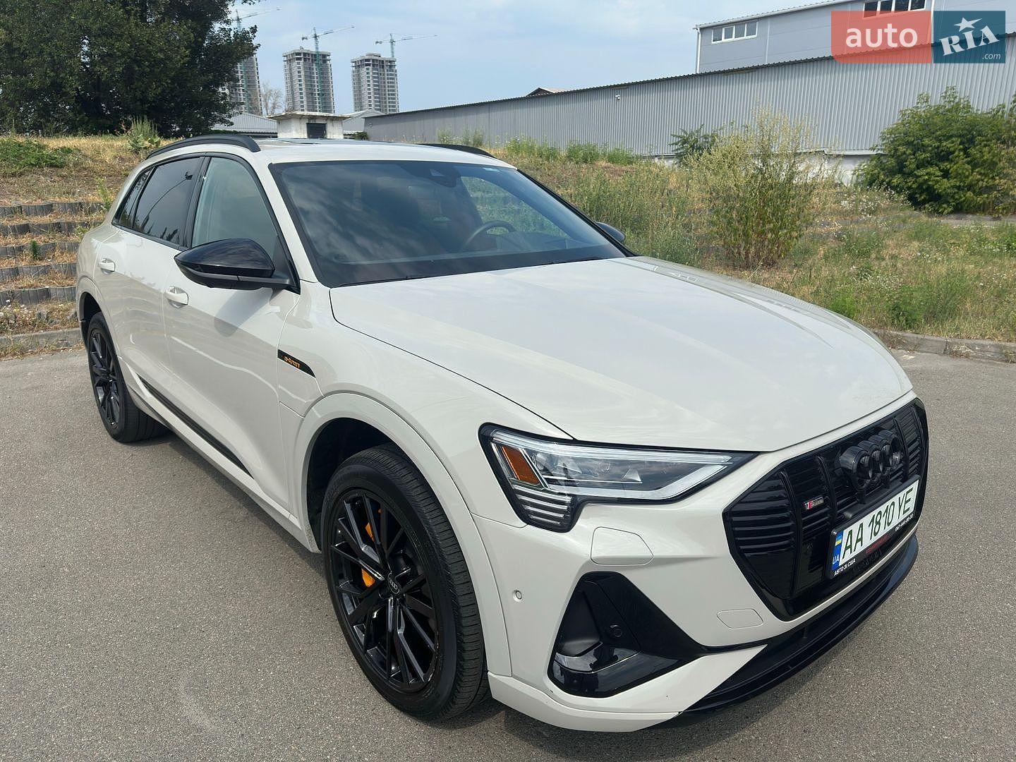 Audi e-tron 2021 VIN WA1VABGE8NB009289 фото оголошення 18 з 73