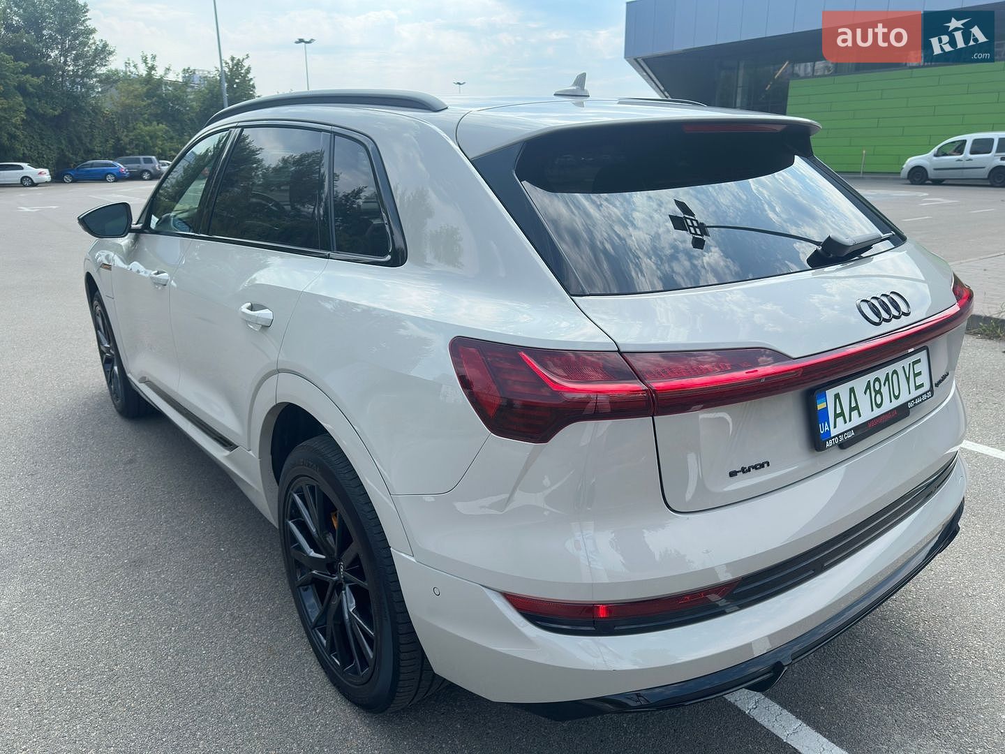 Audi e-tron 2021 VIN WA1VABGE8NB009289 фото оголошення 19 з 73
