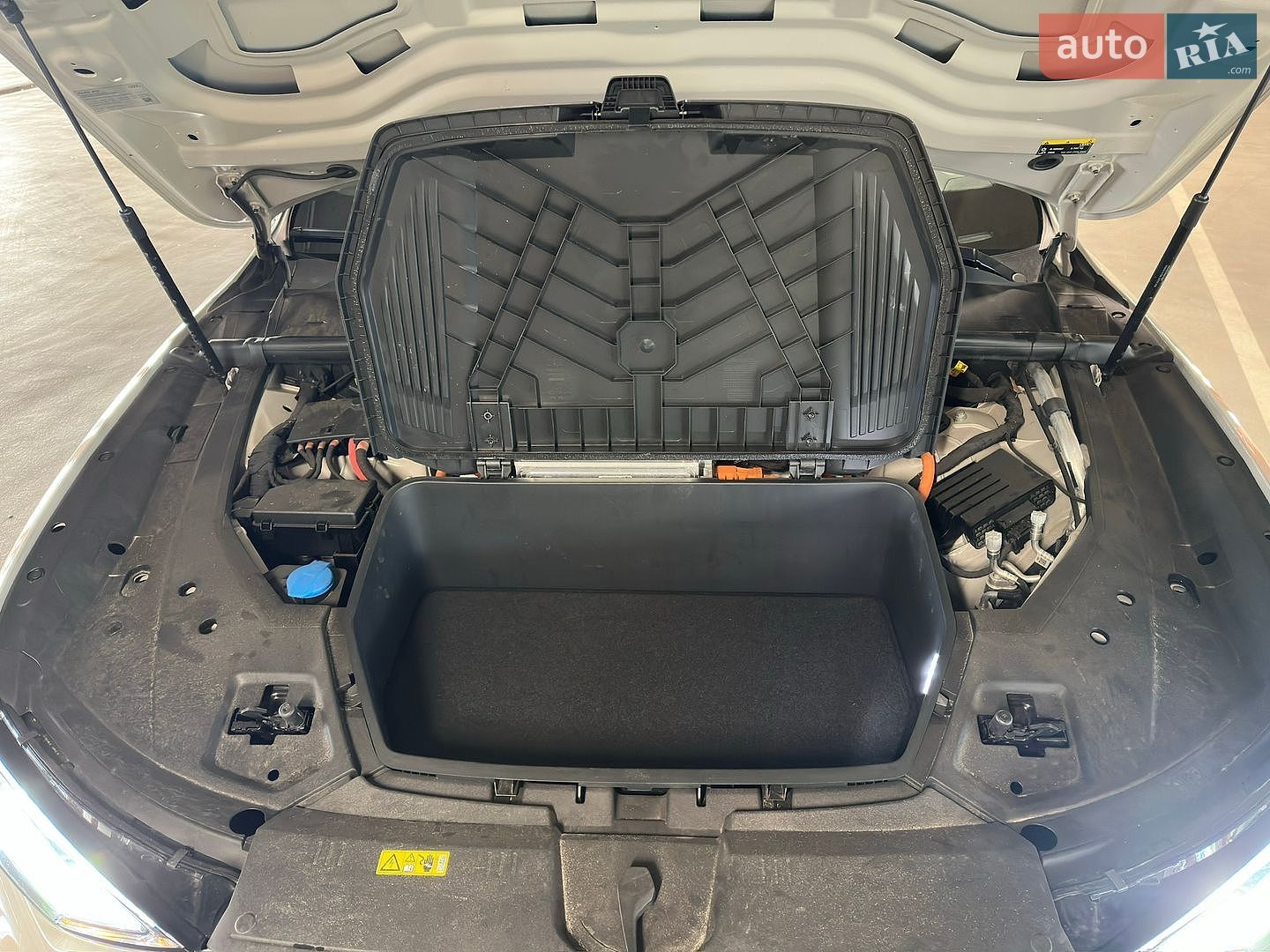 Audi e-tron 2021 VIN WA1VABGE8NB009289 фото оголошення 47 з 73