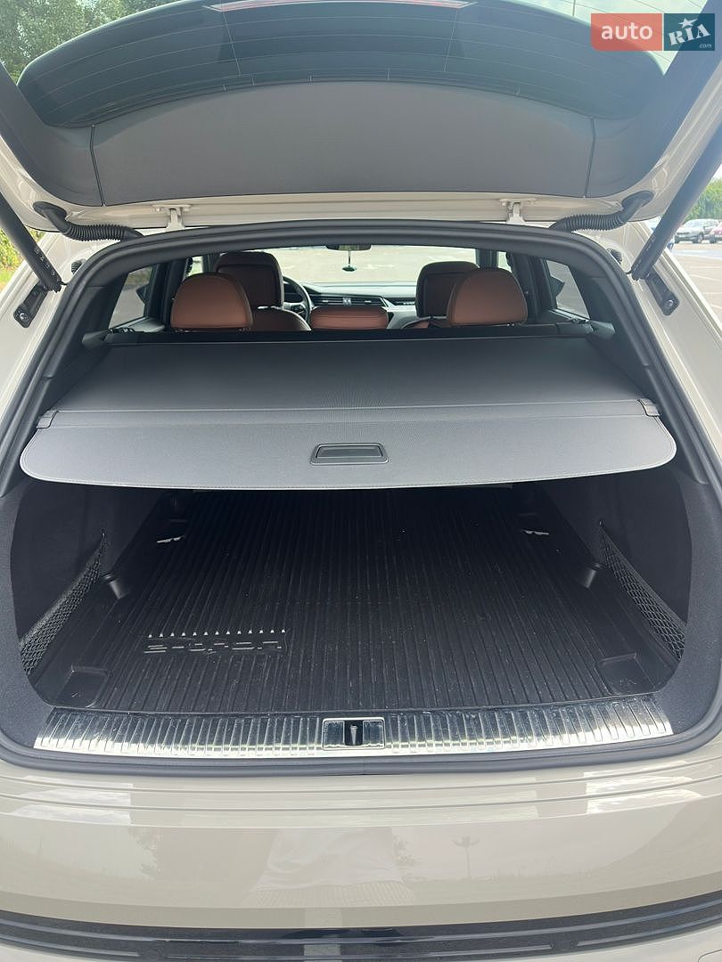 Audi e-tron 2021 VIN WA1VABGE8NB009289 фото оголошення 48 з 73