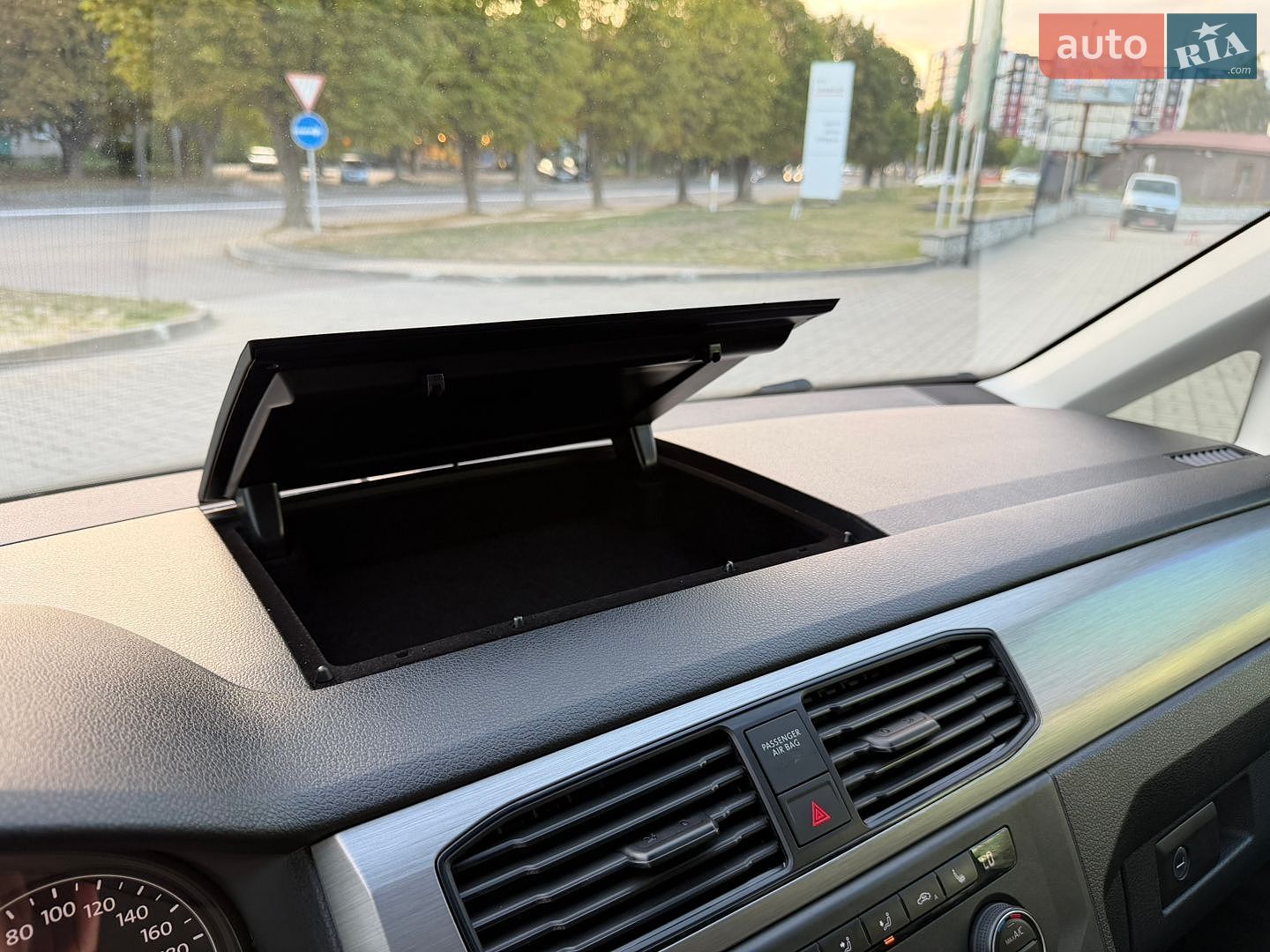 Volkswagen Caddy 2020 VIN WV2ZZZ2KZLX032251 фото оголошення 36 з 87