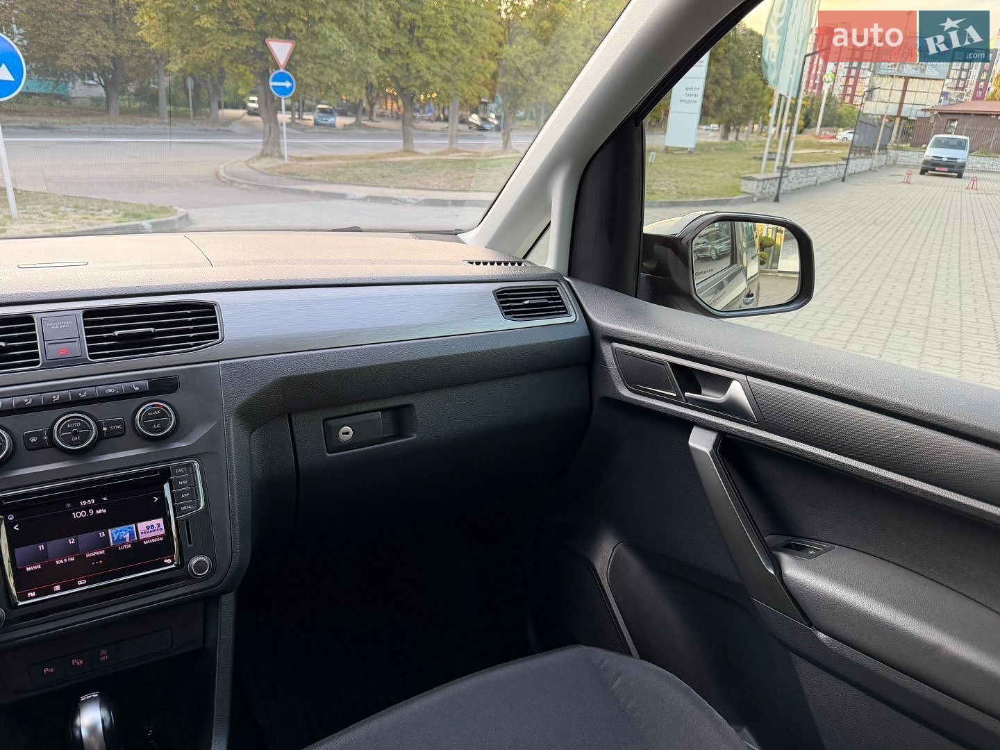 Volkswagen Caddy 2020 VIN WV2ZZZ2KZLX032251 фото оголошення 46 з 87