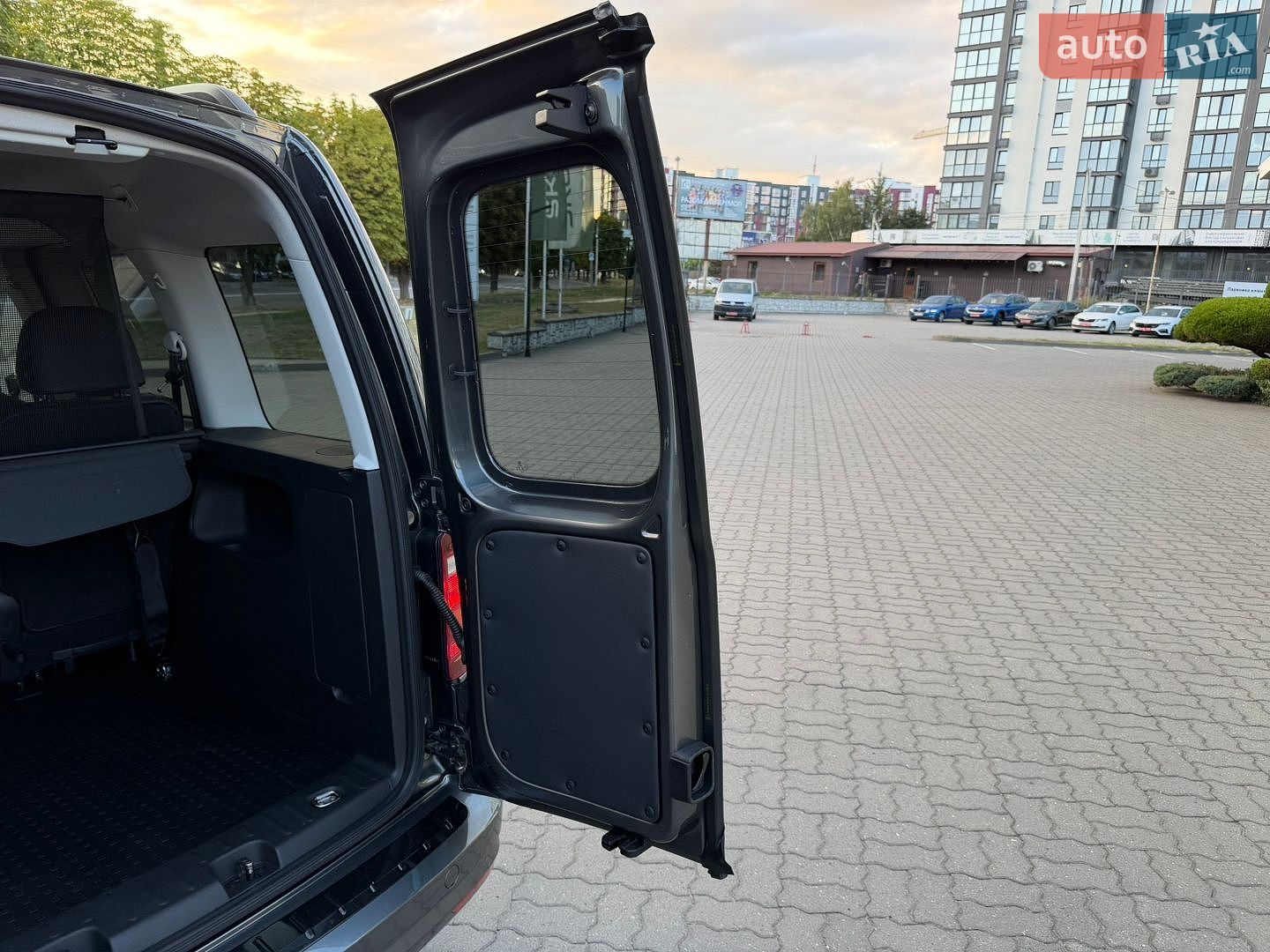 Volkswagen Caddy 2020 VIN WV2ZZZ2KZLX032251 фото оголошення 75 з 87