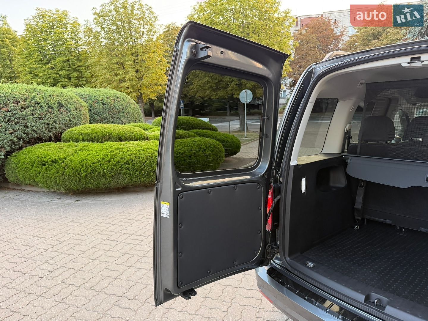 Volkswagen Caddy 2020 VIN WV2ZZZ2KZLX032251 фото оголошення 76 з 87