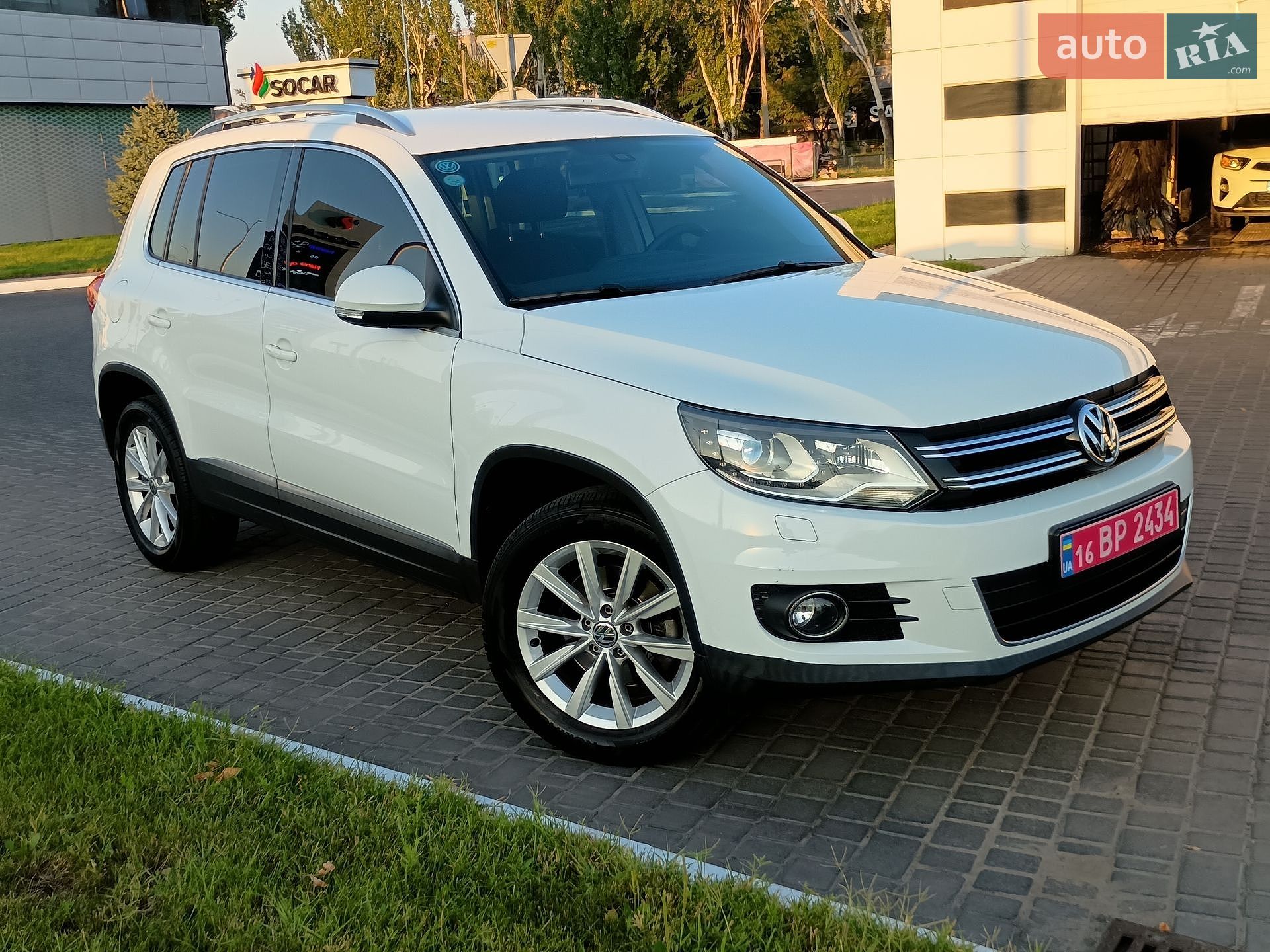 Volkswagen Tiguan 2014 VIN WVGZZZ5NZFW559512 фото оголошення 9 з 43