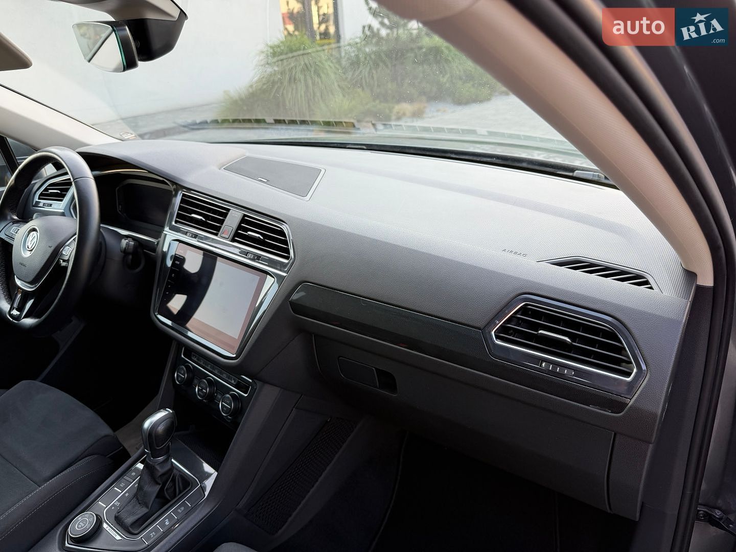 Volkswagen Tiguan Allspace 2019 VIN WVGZZZ5NZKM162060 фото оголошення 43 з 54