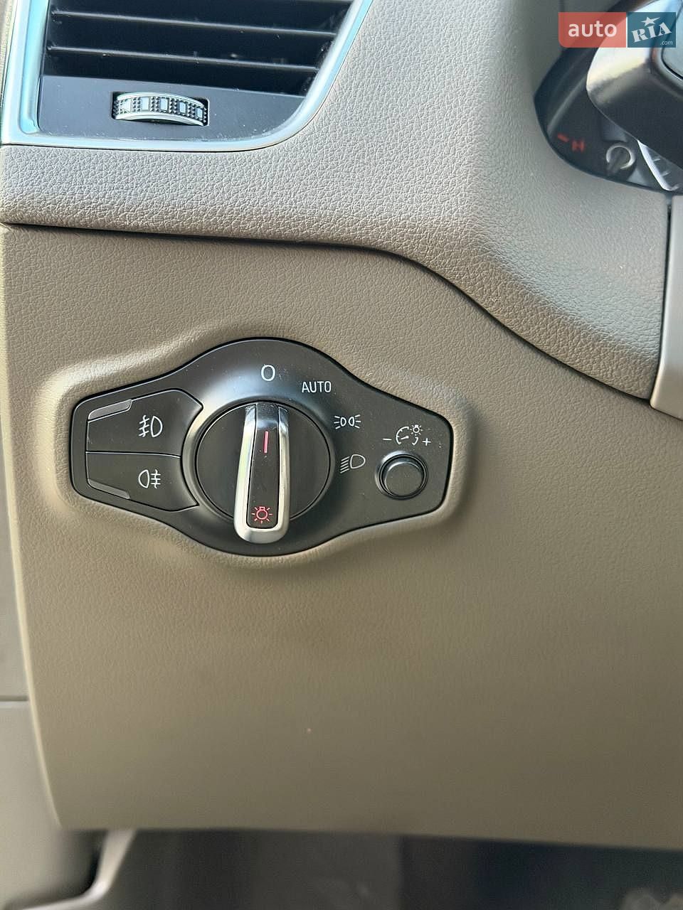 Audi Q5 2014 VIN WA1CFAFP6EA125618 фото оголошення 10 з 32