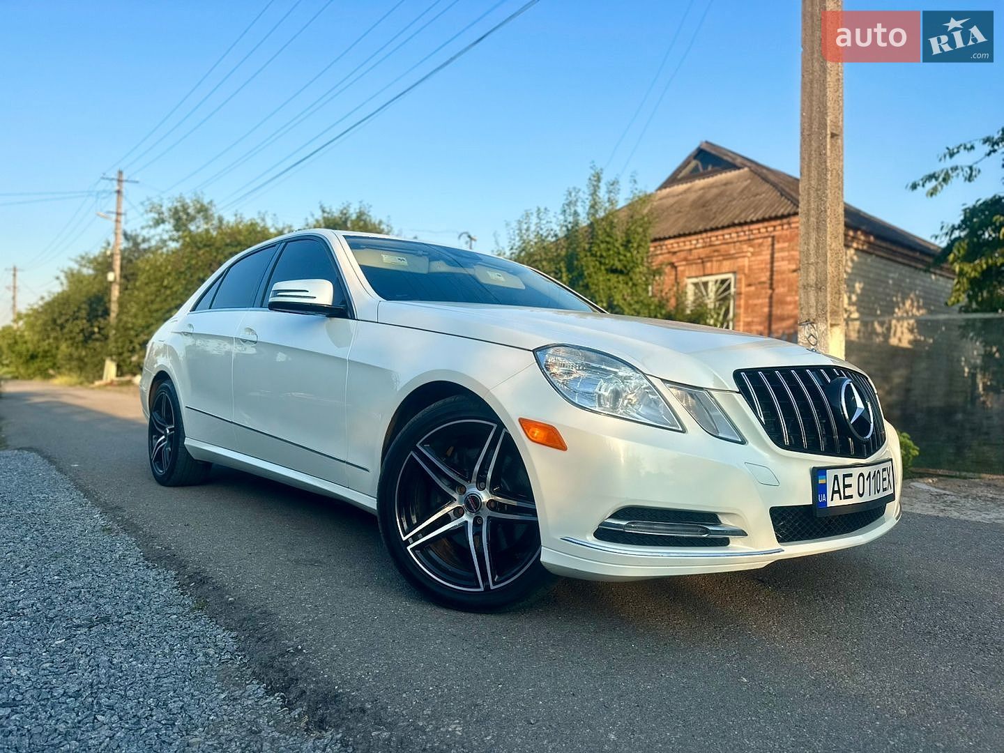 Mercedes-Benz E-Class 2012 VIN WDDHF2EB5DA704191 фото оголошення 4 з 34