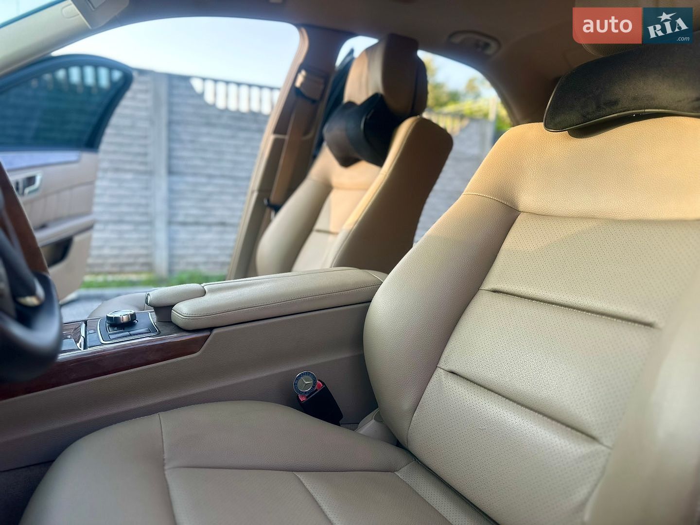 Mercedes-Benz E-Class 2012 VIN WDDHF2EB5DA704191 фото оголошення 21 з 34