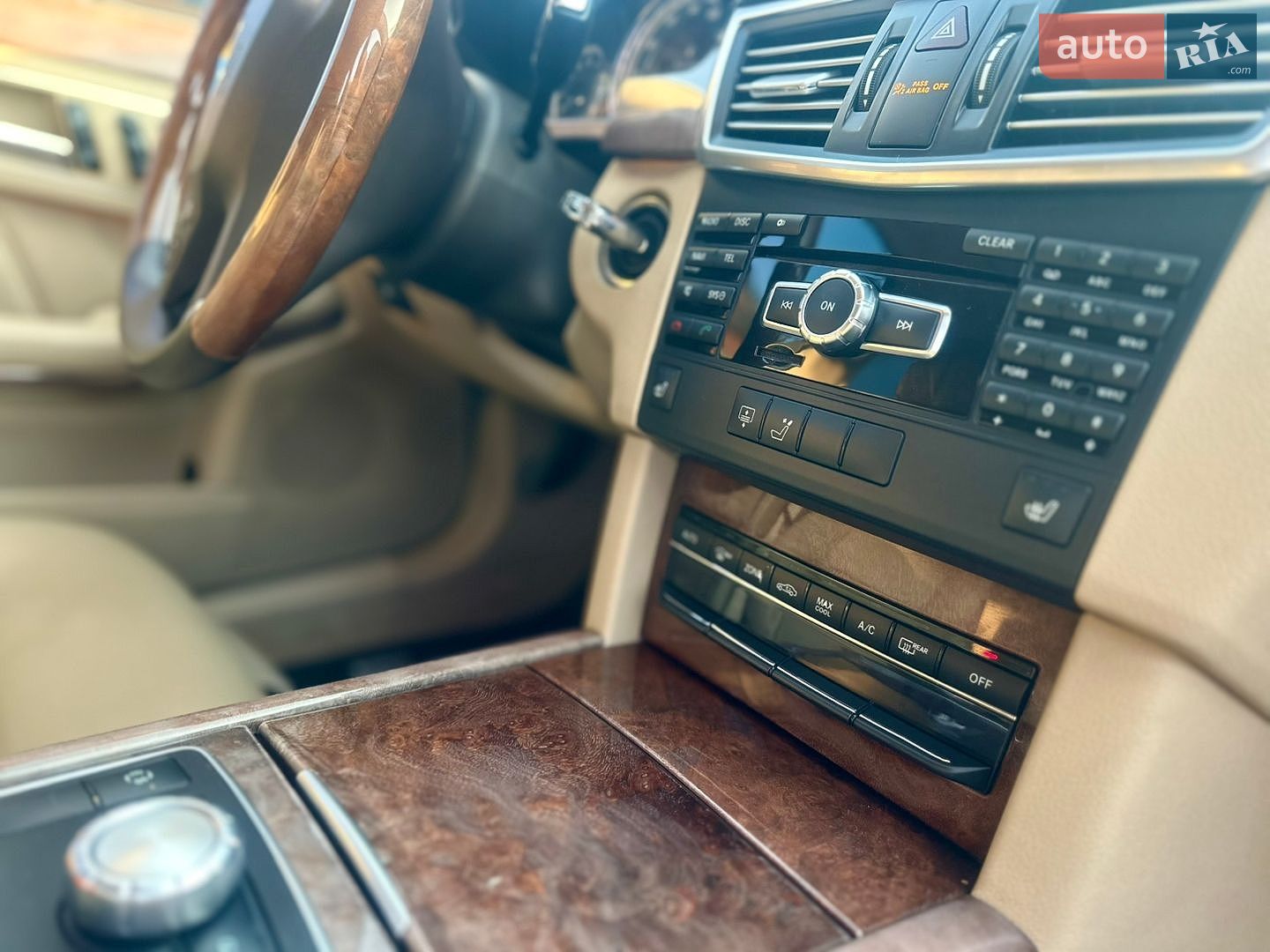 Mercedes-Benz E-Class 2012 VIN WDDHF2EB5DA704191 фото оголошення 31 з 34