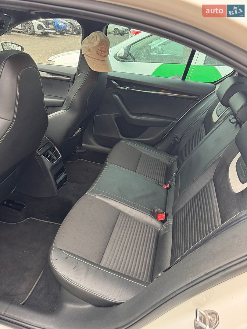 Skoda Octavia 2014 VIN TMBAK7NE6E0194326 фото оголошення 8 з 14