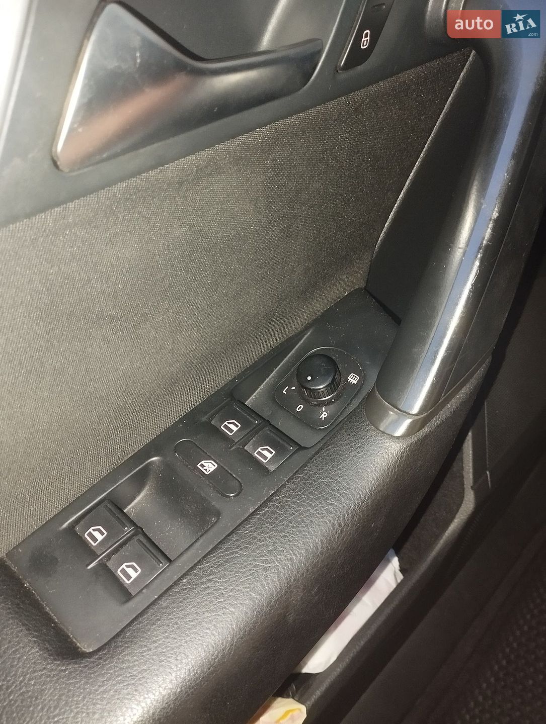 Volkswagen Passat 2011 VIN WVWZZZ3CZCE100255 фото оголошення 17 з 18