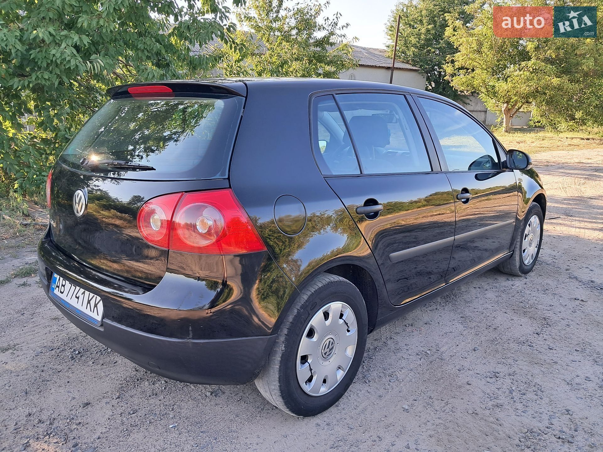 Volkswagen Golf 2004 VIN WVWZZZ1KZ5B088204 фото оголошення 4 з 19