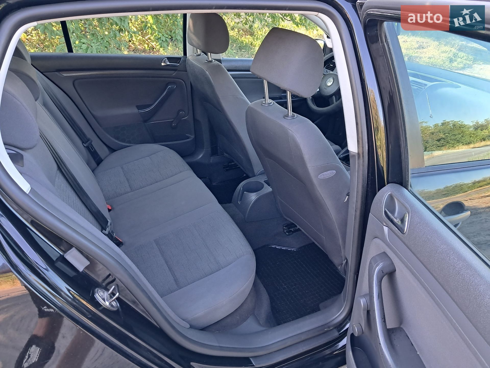 Volkswagen Golf 2004 VIN WVWZZZ1KZ5B088204 фото оголошення 16 з 19