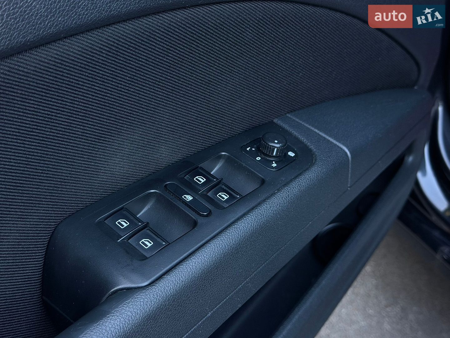 Skoda Superb 2013 VIN Y6UAB43T7EB300755 фото оголошення 12 з 19
