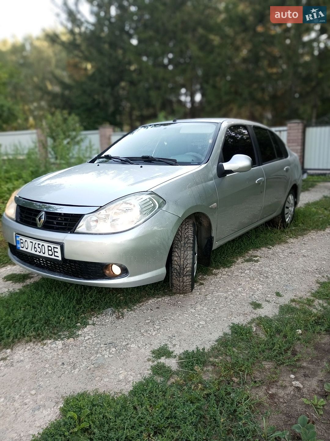 Renault Symbol 2011 VIN VF1LBNP0546017823 фото оголошення 3 з 19