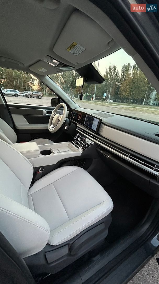 Hyundai Santa FE 2025 VIN 5NMP14GL0SH135663 фото оголошення 10 з 24