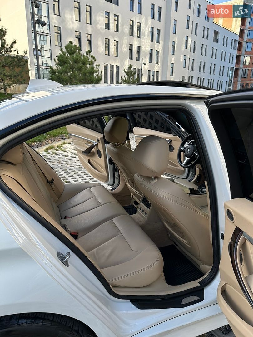 BMW 3 Series 2016 VIN WBA8E3C5XGK501888 фото оголошення 21 з 39
