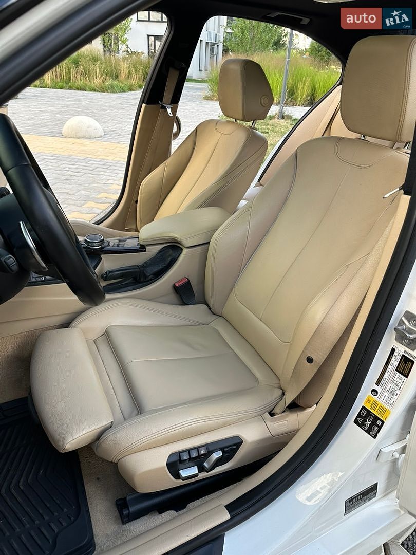 BMW 3 Series 2016 VIN WBA8E3C5XGK501888 фото оголошення 25 з 39