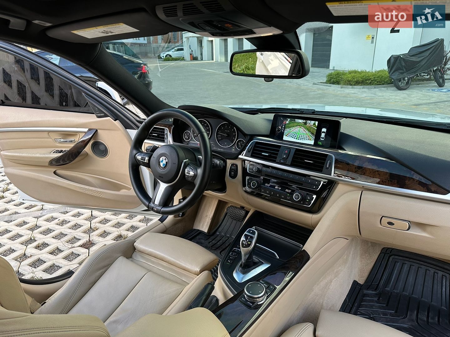 BMW 3 Series 2016 VIN WBA8E3C5XGK501888 фото оголошення 28 з 39