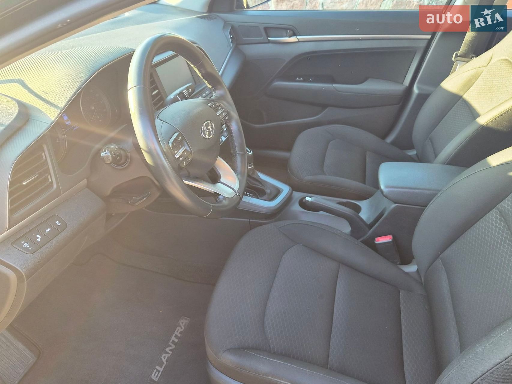 Hyundai Elantra 2020 VIN 5NPD84LF8LH619342 фото оголошення 13 з 25