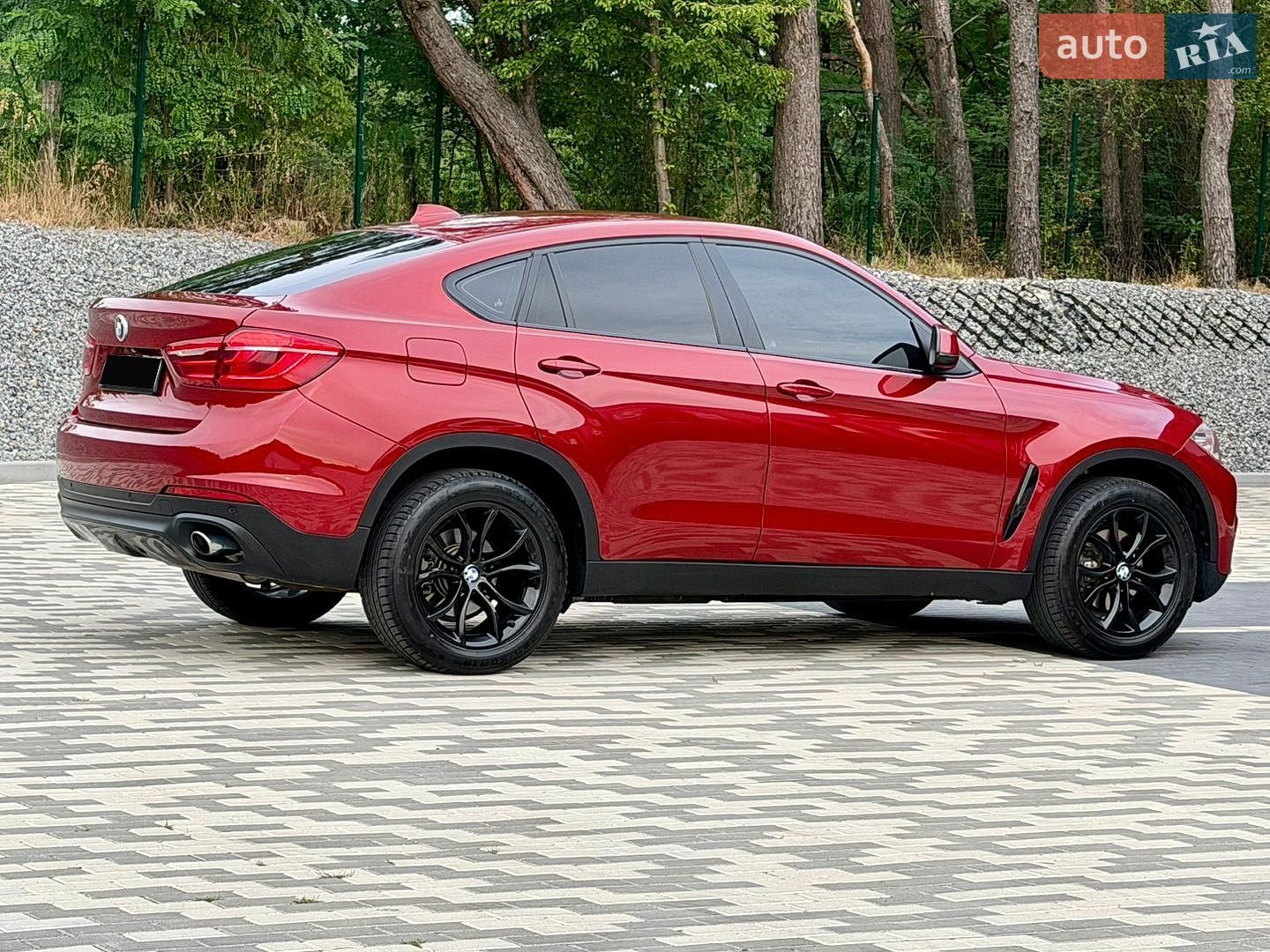 BMW X6 2016 VIN WBAKV210700T87583 фото оголошення 16 з 92