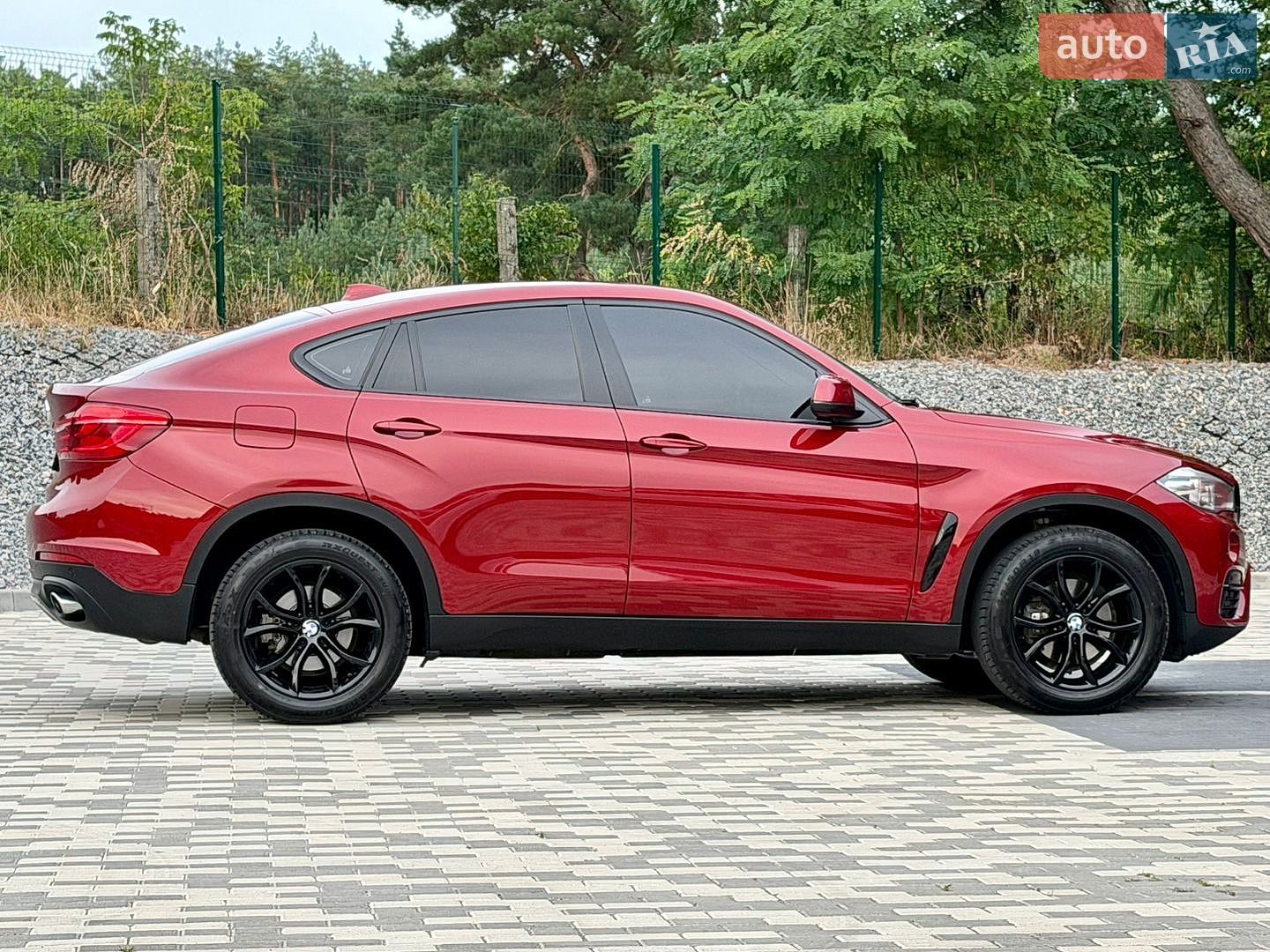 BMW X6 2016 VIN WBAKV210700T87583 фото оголошення 17 з 92