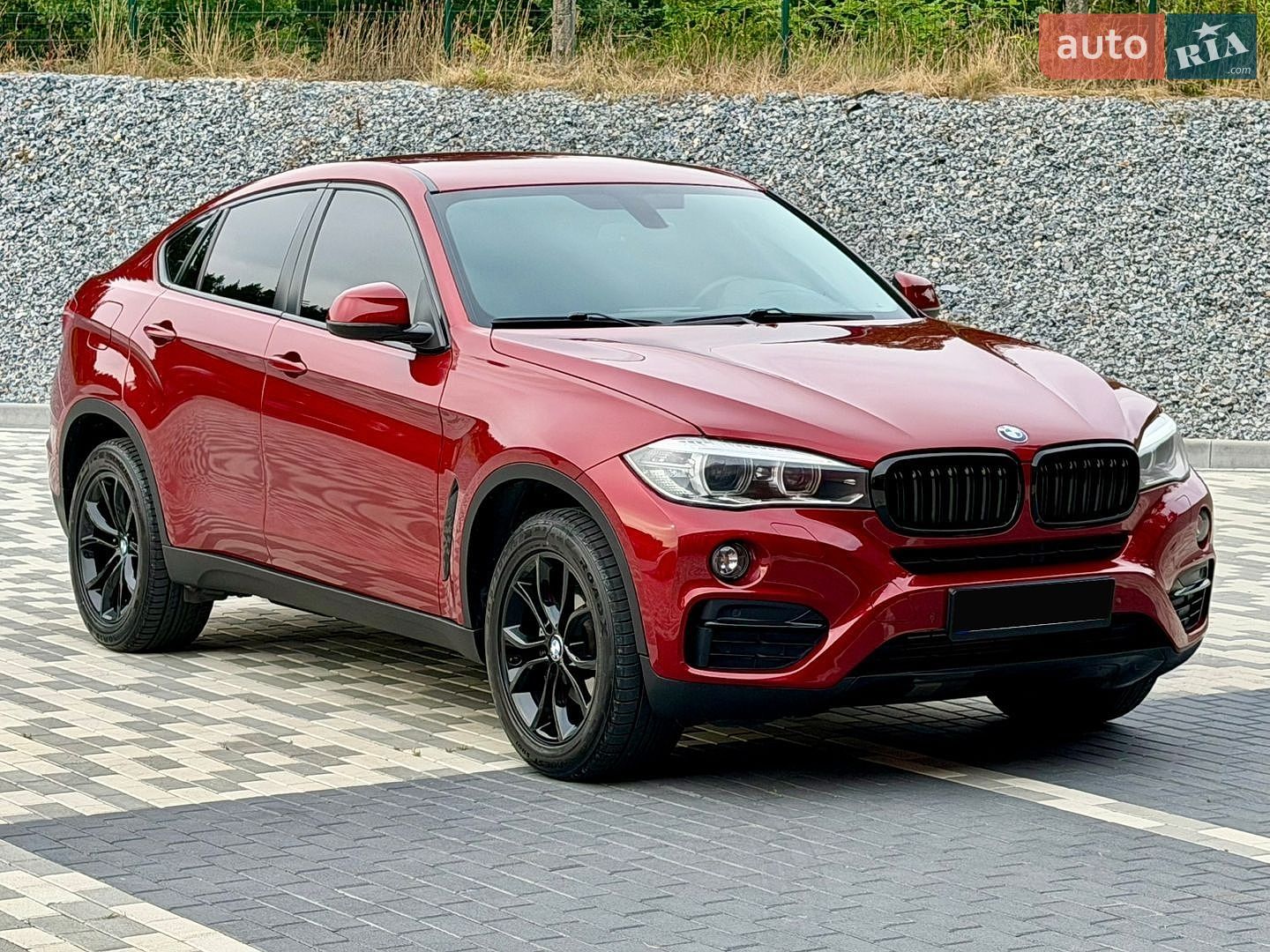 BMW X6 2016 VIN WBAKV210700T87583 фото оголошення 25 з 92