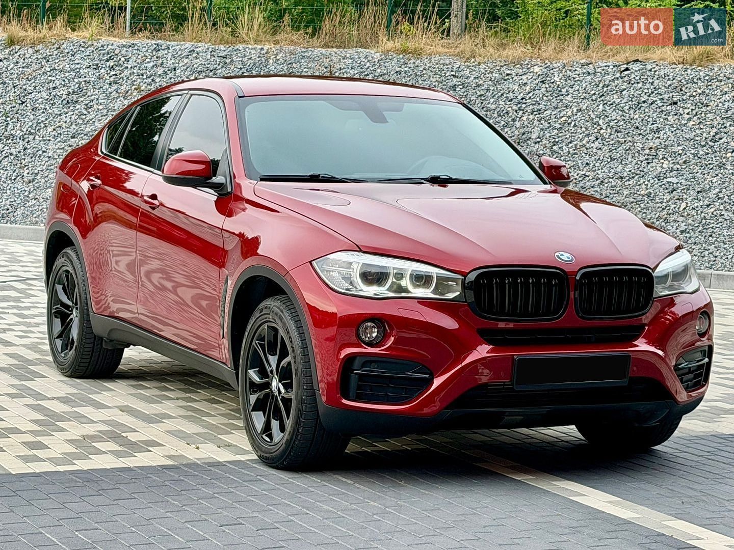BMW X6 2016 VIN WBAKV210700T87583 фото оголошення 28 з 92