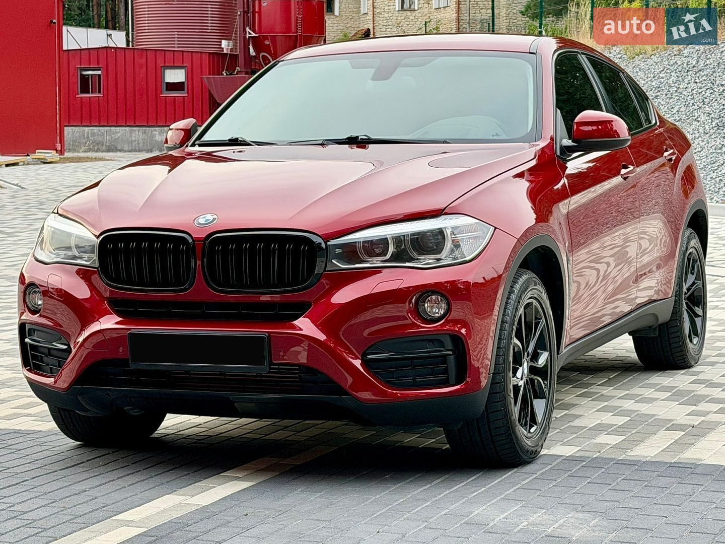 BMW X6 2016 VIN WBAKV210700T87583 фото оголошення 30 з 92