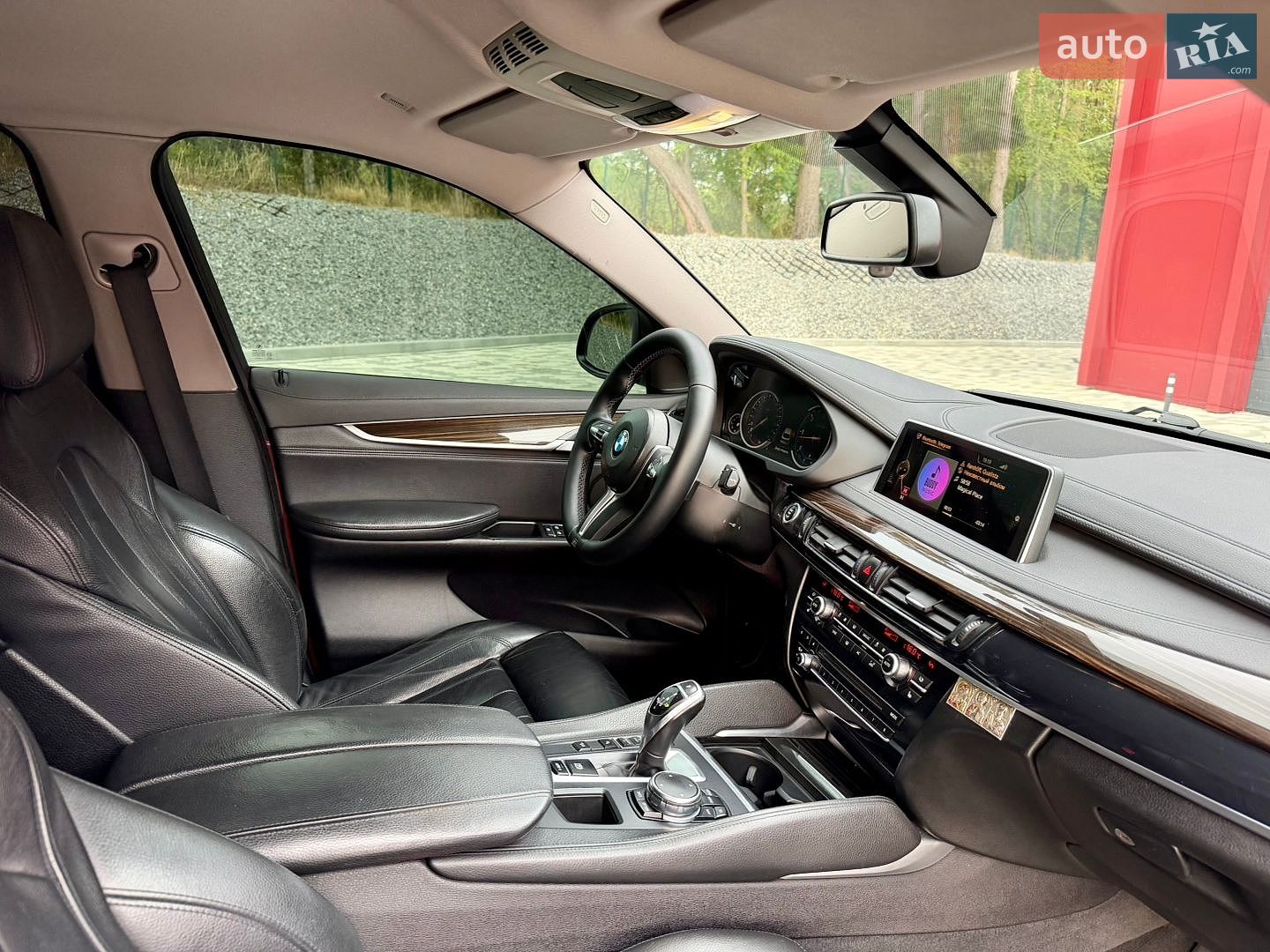 BMW X6 2016 VIN WBAKV210700T87583 фото оголошення 74 з 92