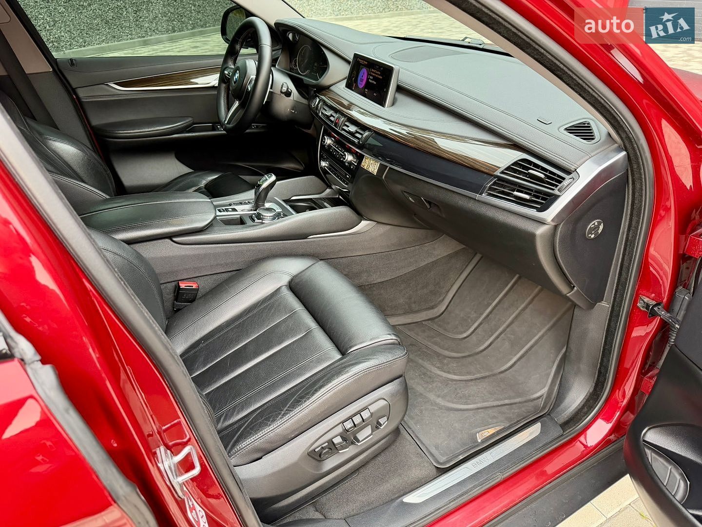 BMW X6 2016 VIN WBAKV210700T87583 фото оголошення 79 з 92