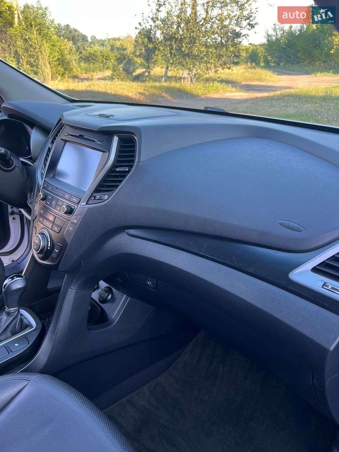 Hyundai Santa FE 2016 VIN KMHSW81UBGU680367 фото оголошення 9 з 15