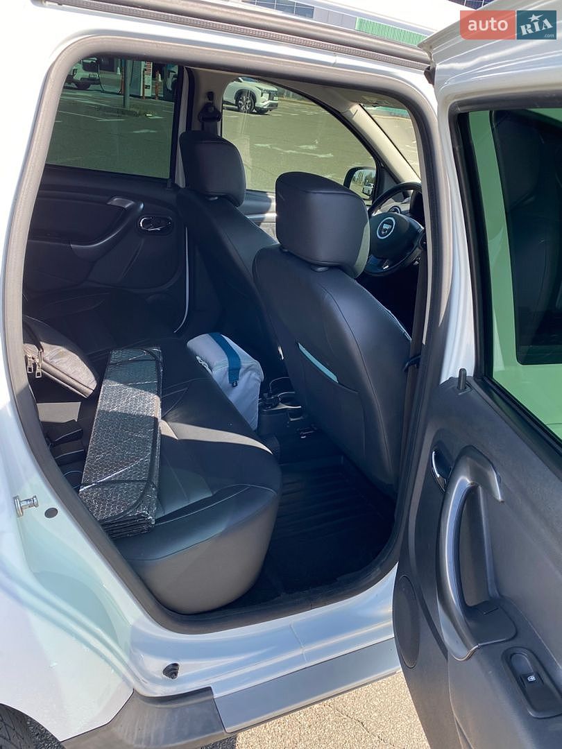 Dacia Duster 2014 VIN UU1HSDADF52195356 фото оголошення 25 з 34