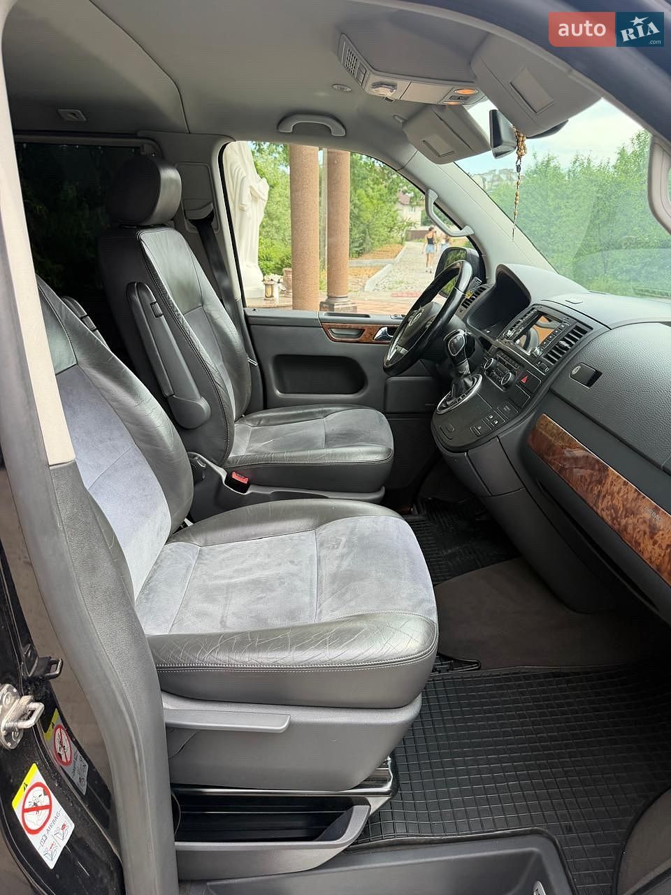 Volkswagen Multivan 2010 VIN WV2ZZZ7H2BH056275 фото оголошення 12 з 19
