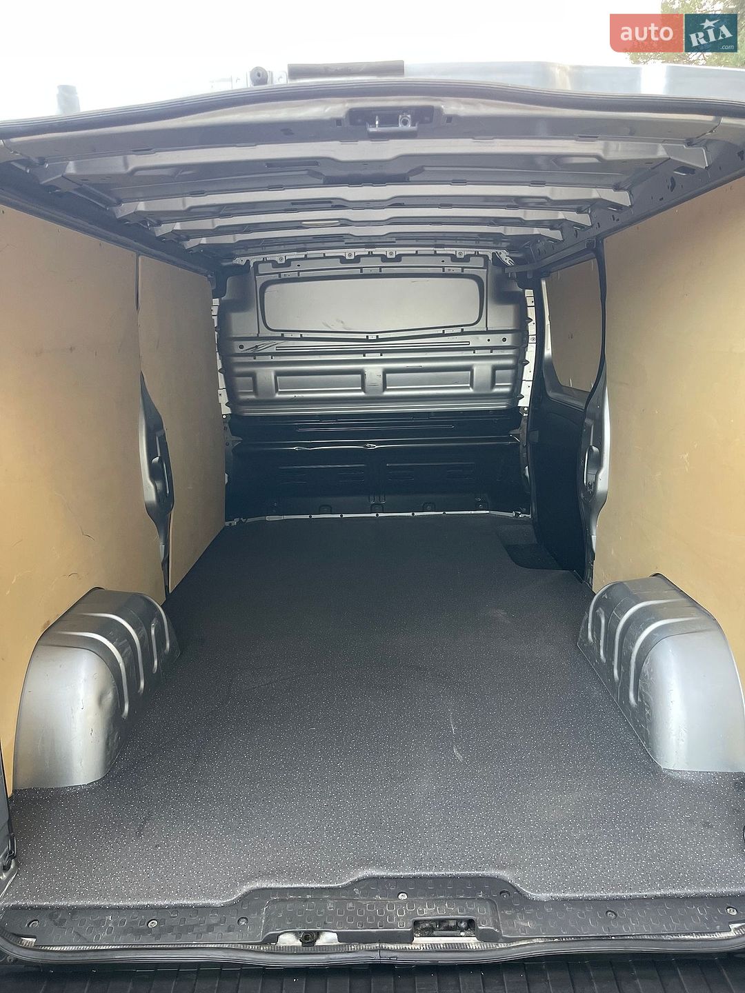 Renault Trafic 2023 VIN VF1FL000270484182 фото оголошення 35 з 56