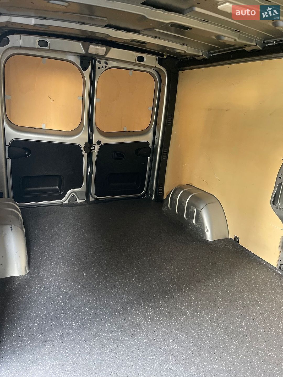 Renault Trafic 2023 VIN VF1FL000270484182 фото оголошення 37 з 56