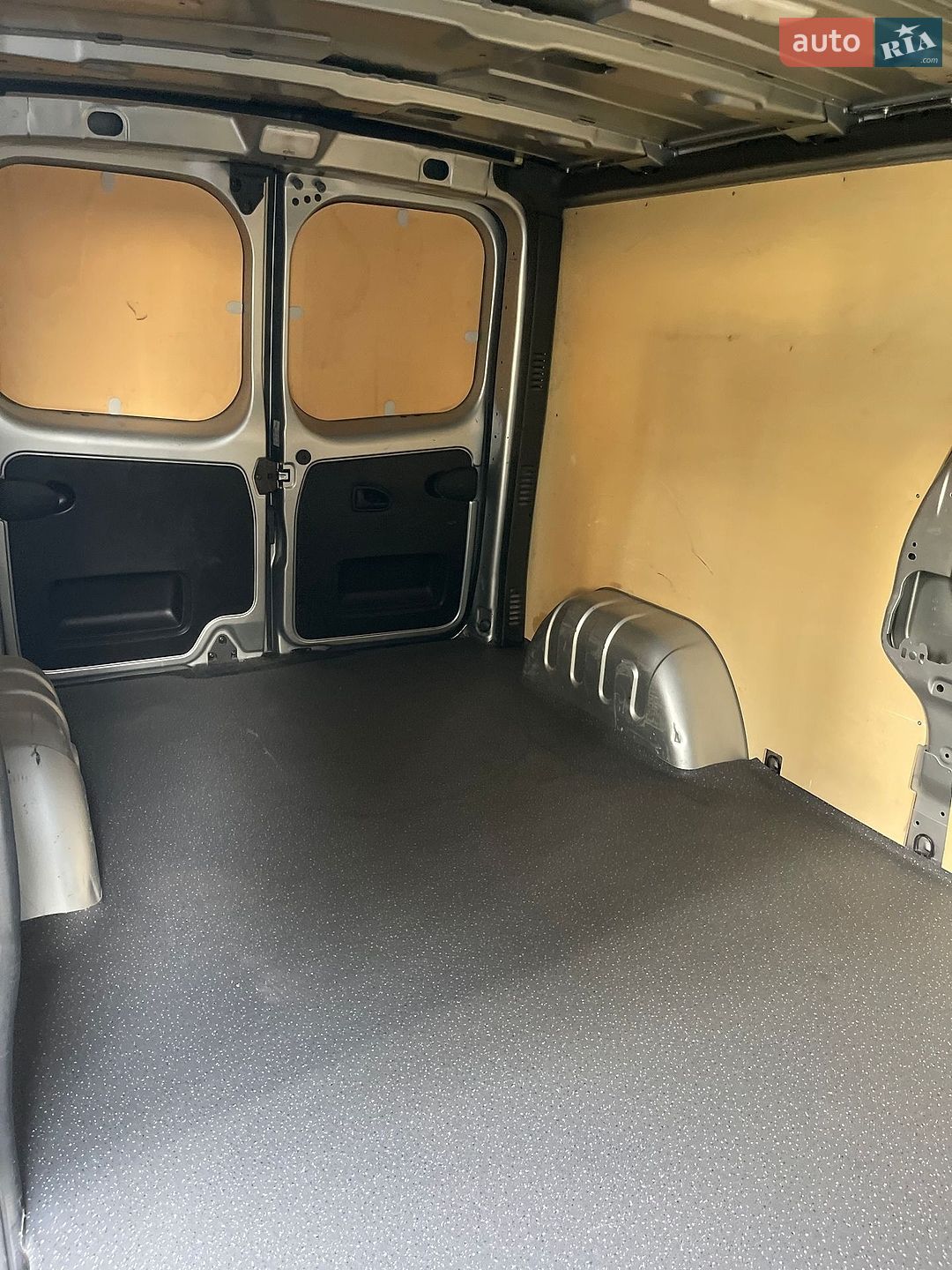 Renault Trafic 2023 VIN VF1FL000270484182 фото оголошення 38 з 56