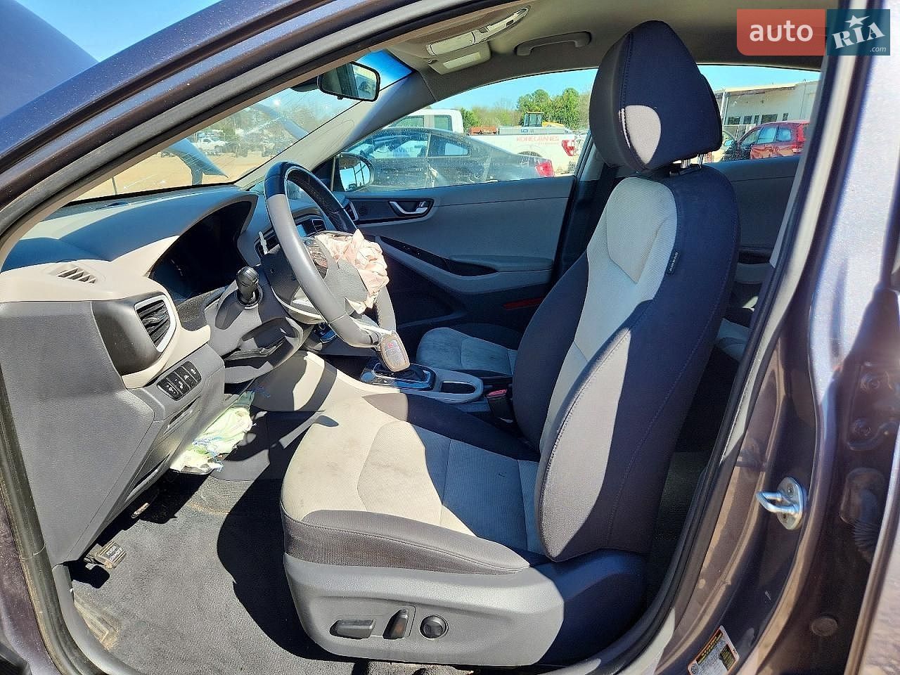 Hyundai Ioniq 2017 VIN KMHC75LCXHU054370 фото оголошення 7 з 13