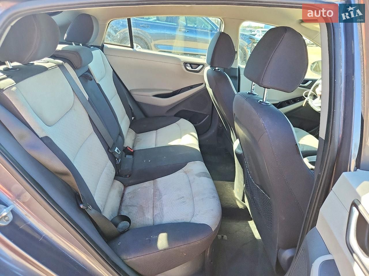 Hyundai Ioniq 2017 VIN KMHC75LCXHU054370 фото оголошення 10 з 13