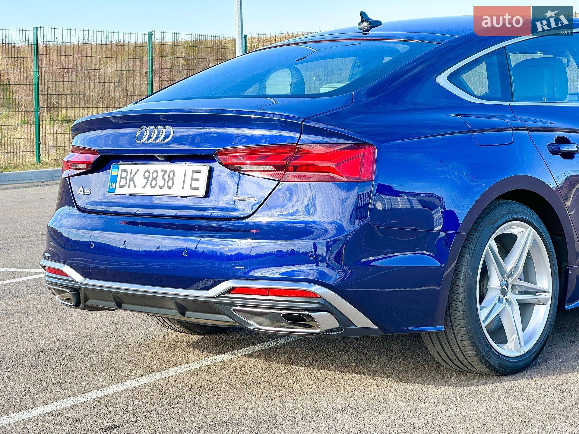 Audi A5 2020 VIN WAUFACF54MA015819 фото оголошення 4 з 11