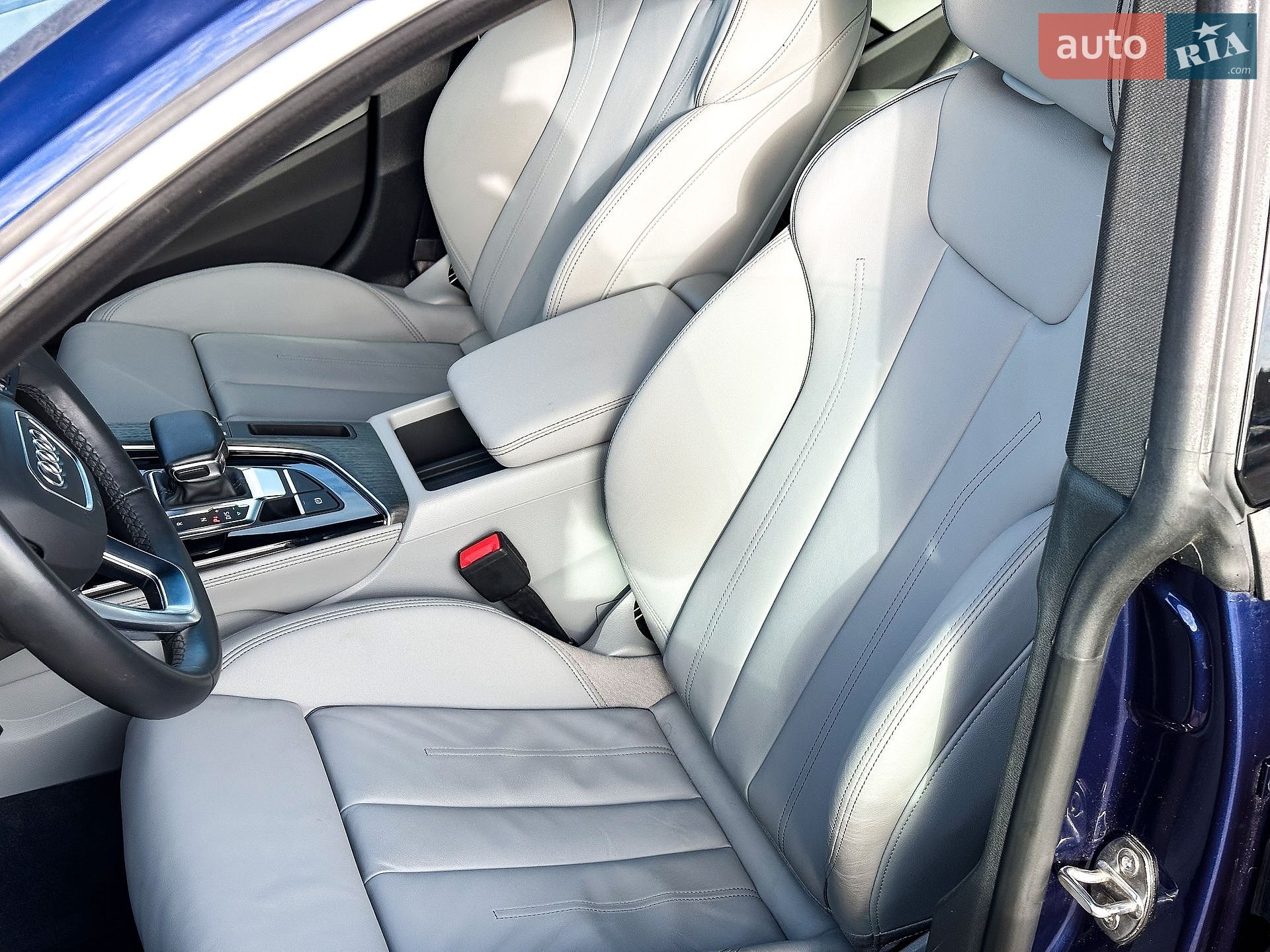 Audi A5 2020 VIN WAUFACF54MA015819 фото оголошення 8 з 11