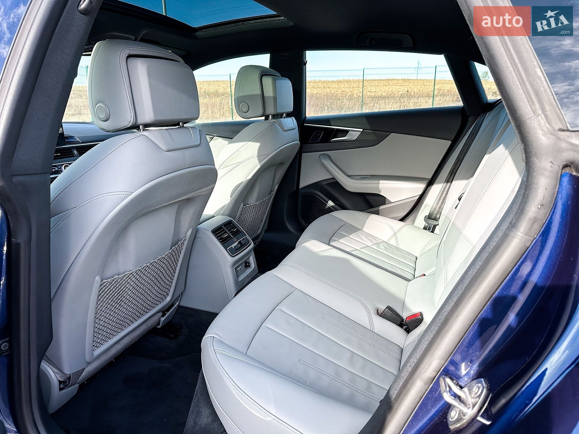 Audi A5 2020 VIN WAUFACF54MA015819 фото оголошення 10 з 11