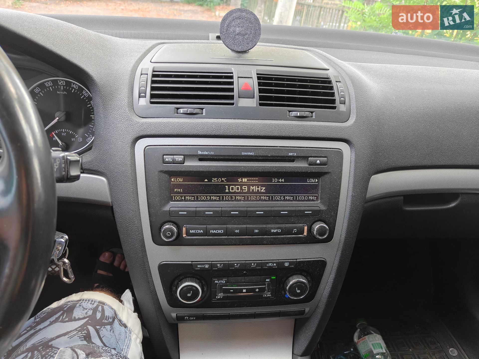 Skoda Octavia 2010 VIN TMBKK61Z6B2050444 фото оголошення 25 з 26