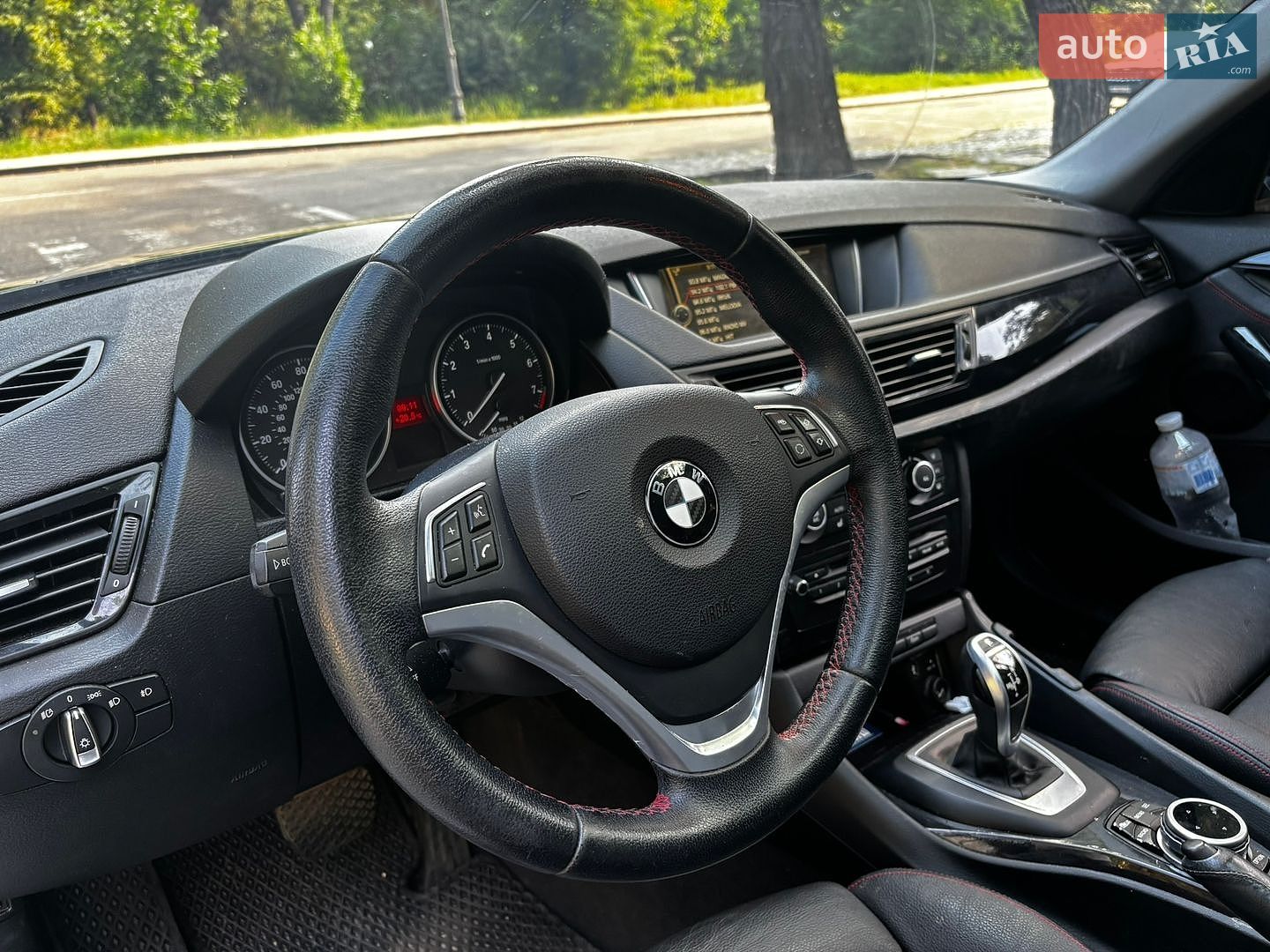 BMW X1 2014 VIN WBAVM1C5XEVW56575 фото оголошення 15 з 22