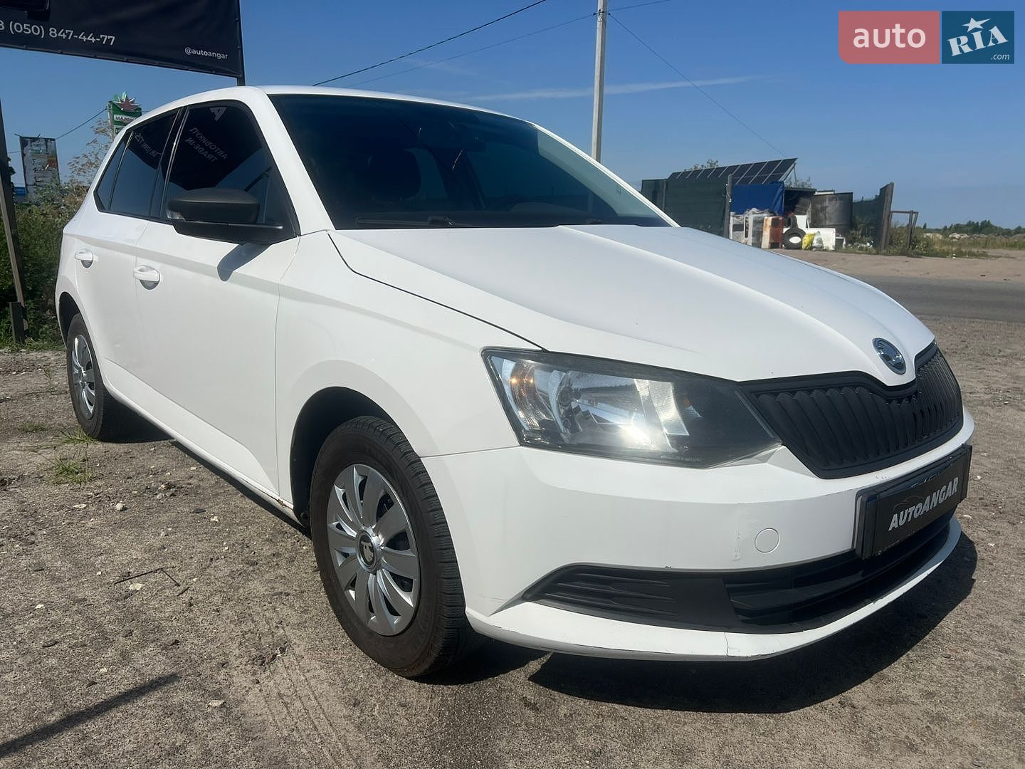 Skoda Fabia 2016 VIN TMBEB2NJ0HB500592 фото оголошення 2 з 22