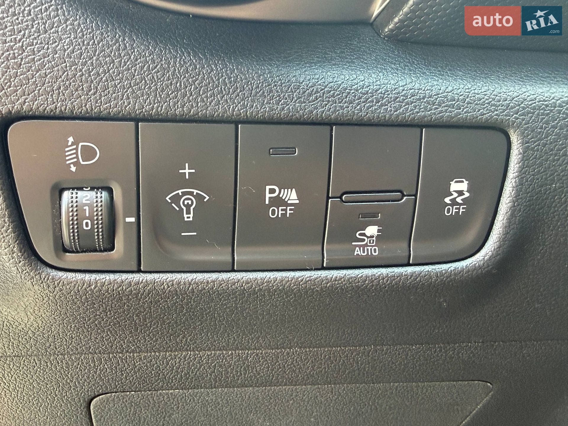 Hyundai Kona Electric 2022 VIN TMAK281HFNJ052338 фото оголошення 46 з 46